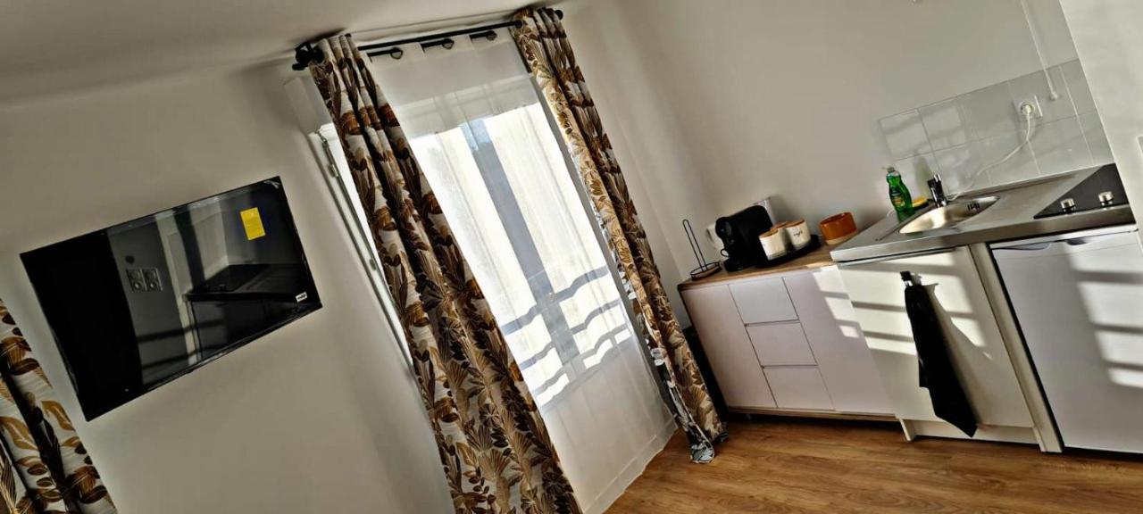 Loft Climatise Parking Gratuit 5Min Gare Apartment Le Plessis-Bouchard Exterior photo